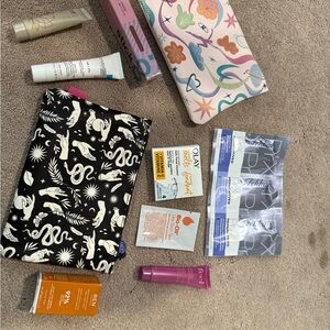 Black and White Patterned Pouch